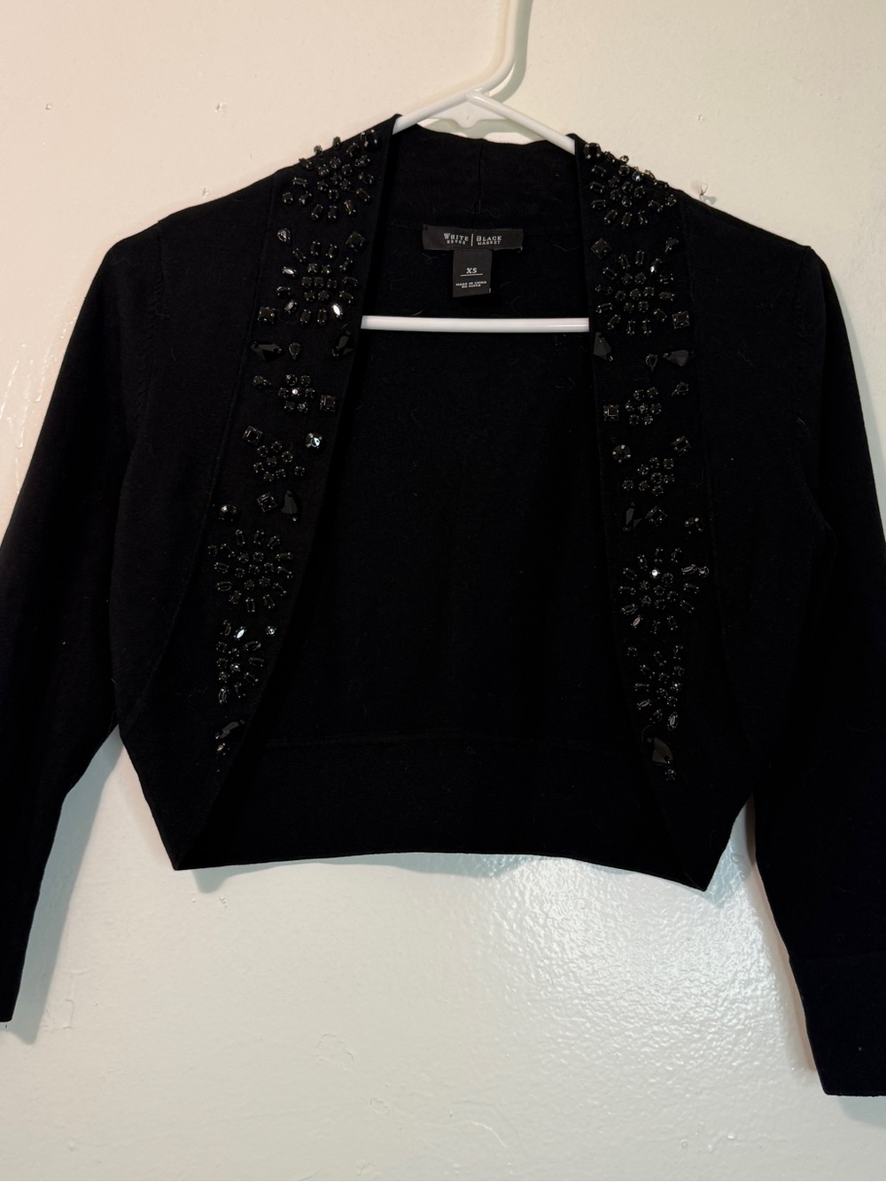 White Black House Market Silk Blend Beaded Cropped Cardigan Shrug Black XS